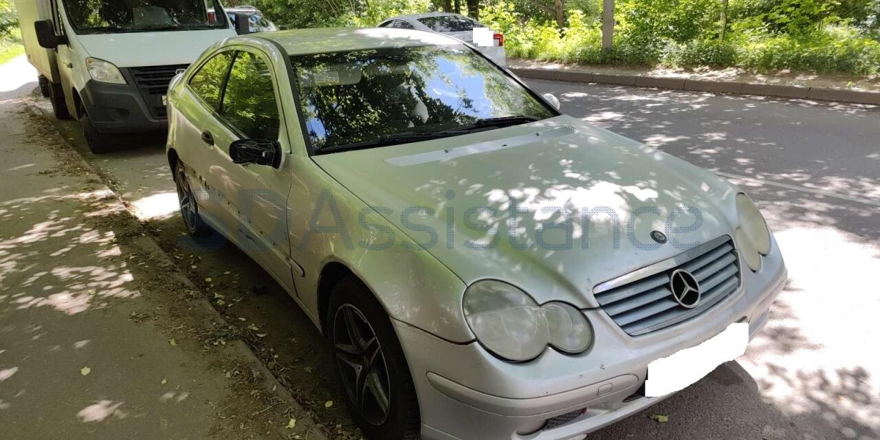 Mercedes-Benz C-Класс 2005 г