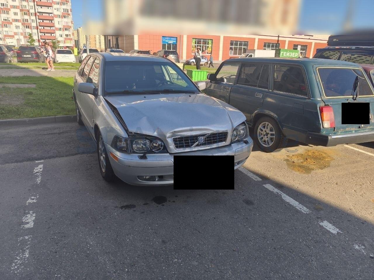 Volvo V40 2003 г