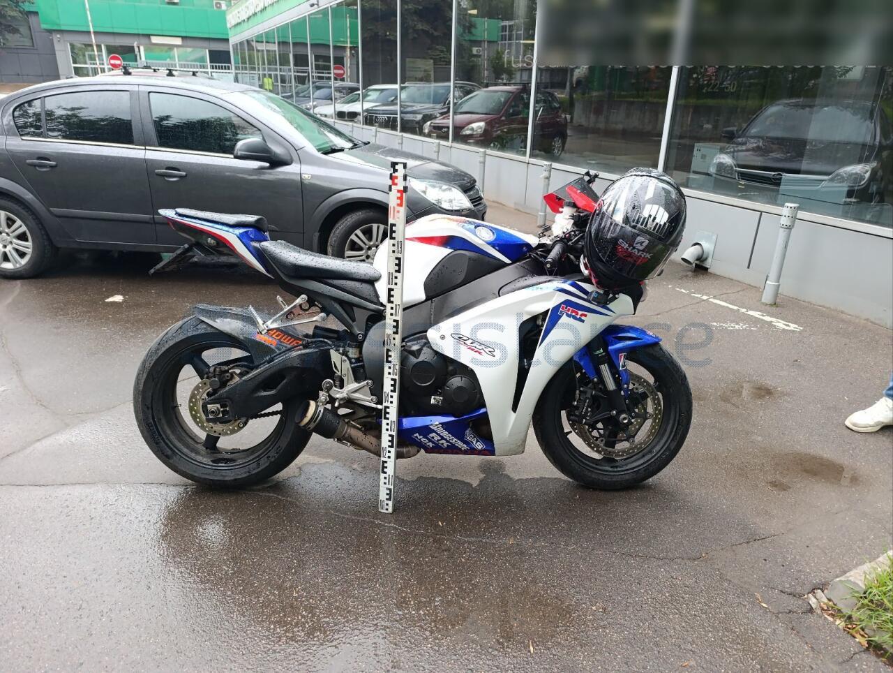 HONDA CBR1000RR 2008 г