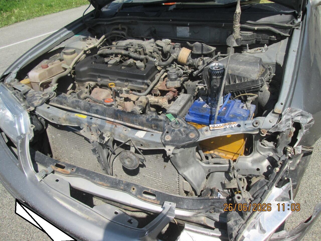 Nissan Bluebird 2001 г