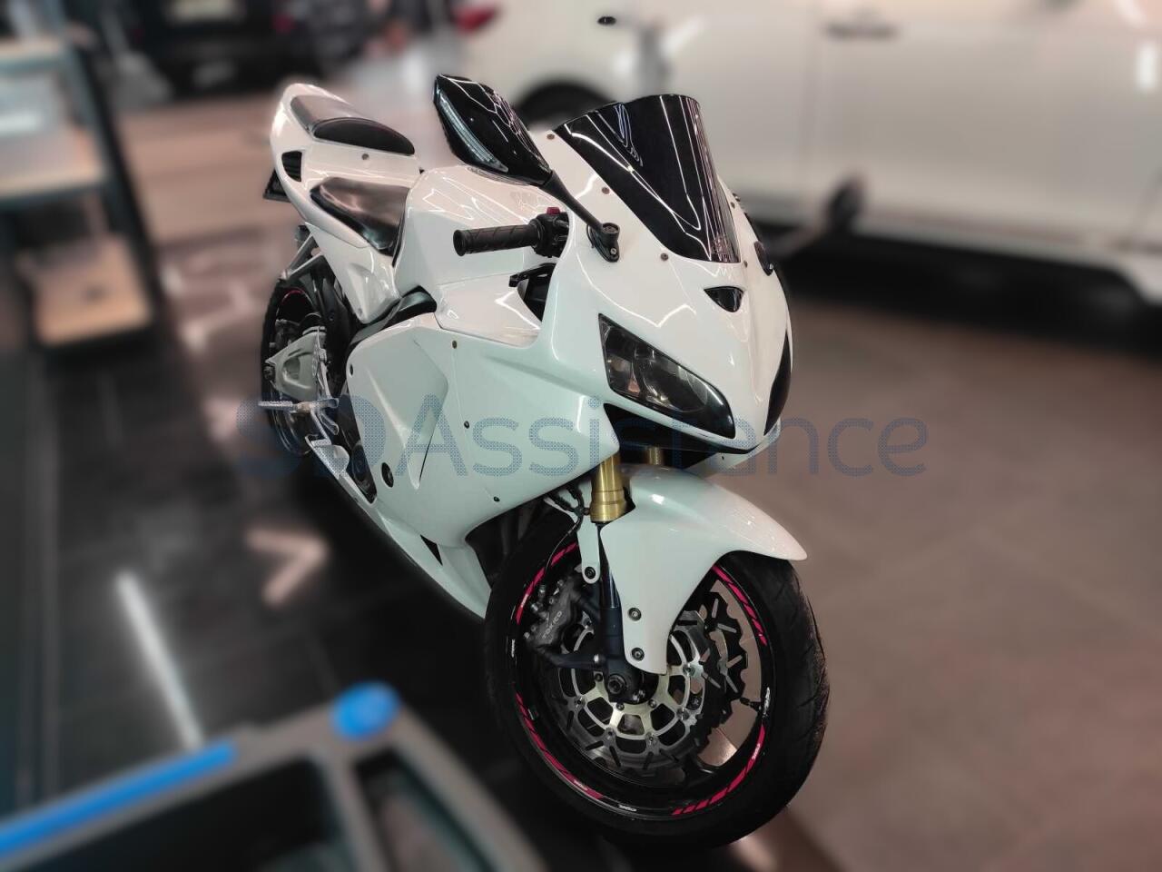 Honda CBR600rr 2005 г