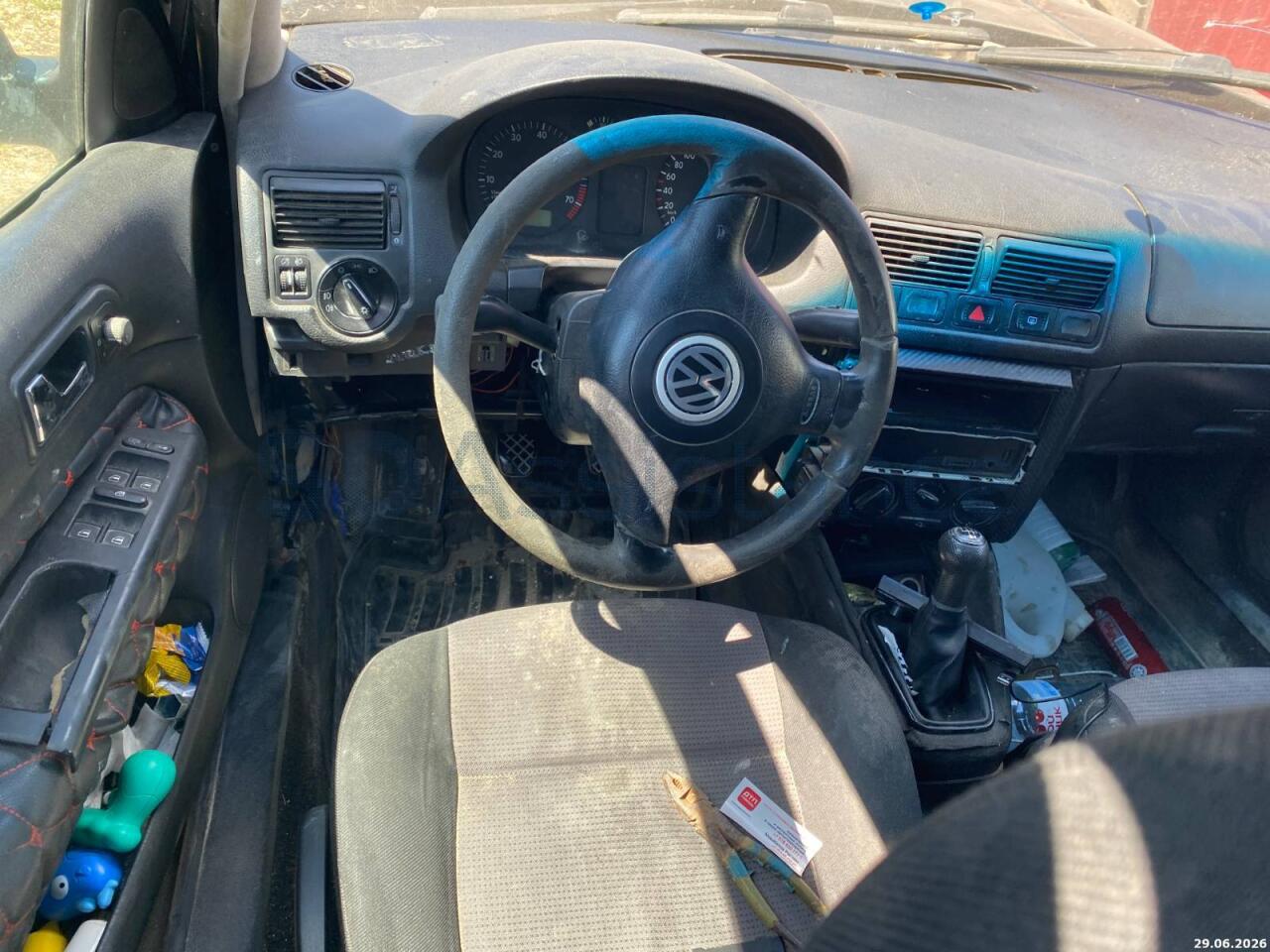 Volkswagen Golf 1999 г
