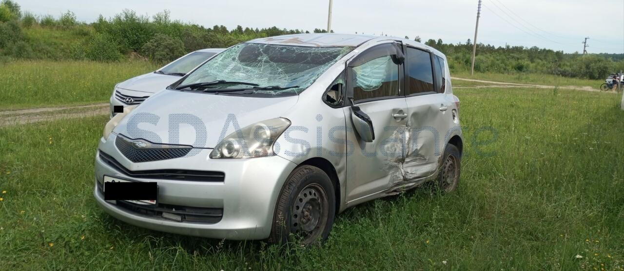TOYOTA Ractis 2009 г