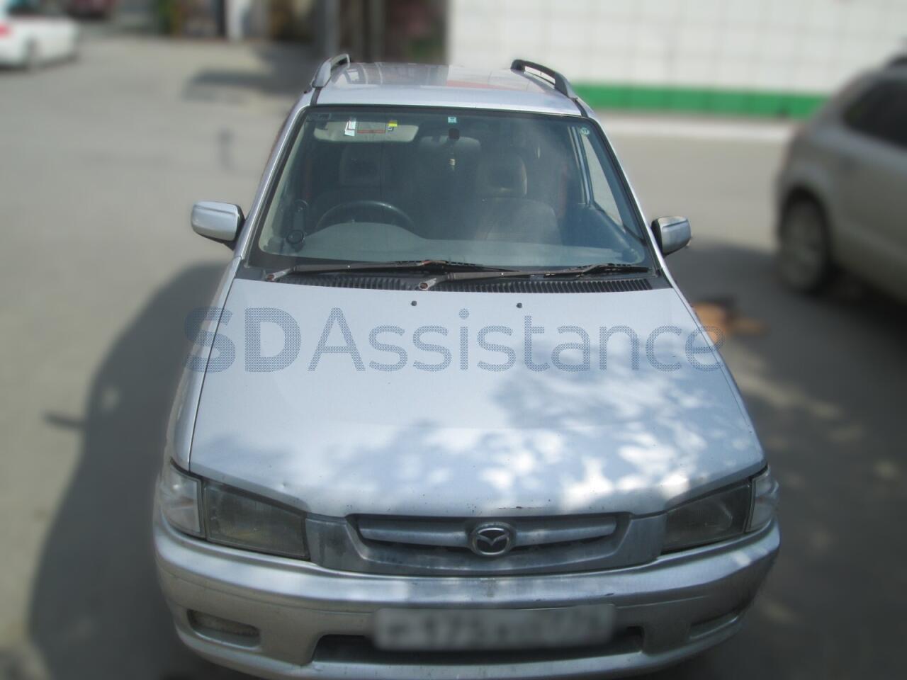 Mazda Demio 1999 г