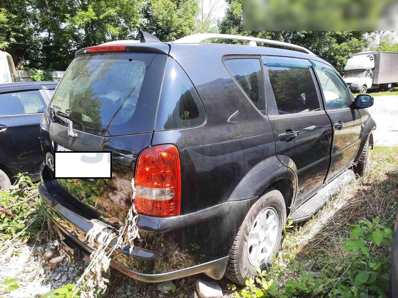 SSANG-YONG Rexton 2012 г