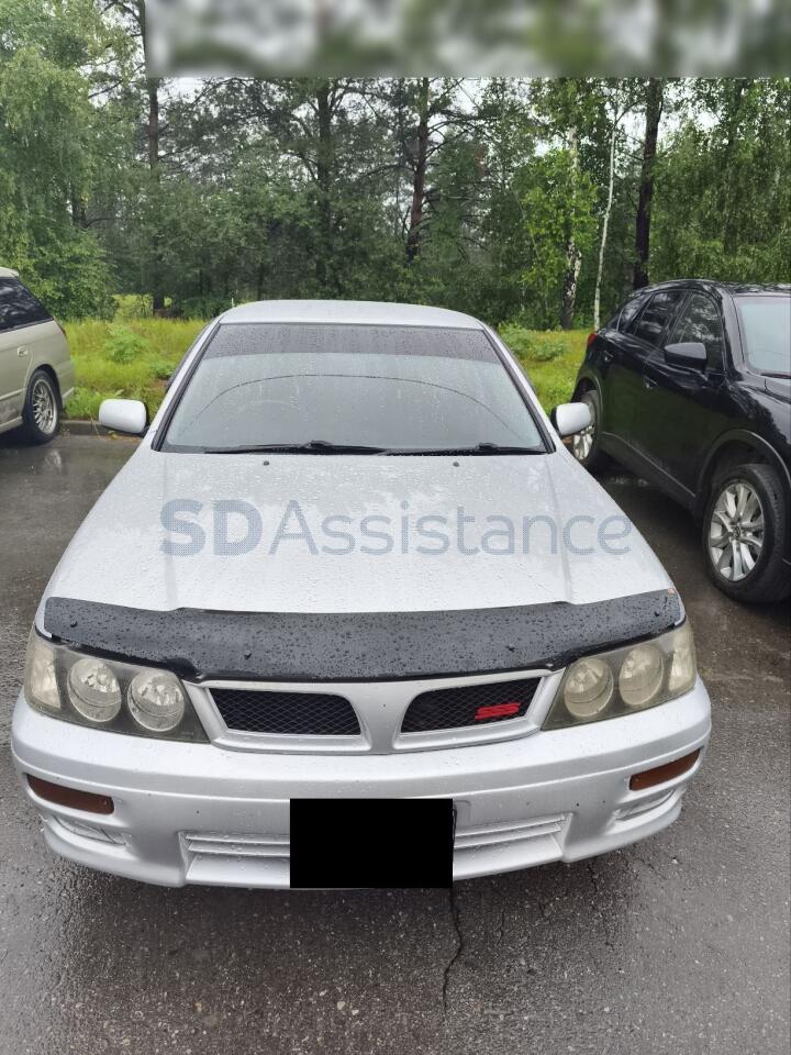 Nissan Bluebird 1999 г