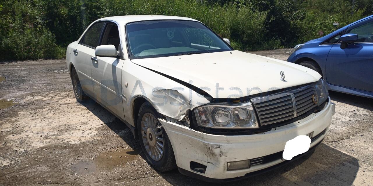 Nissan Cedric 2000 г