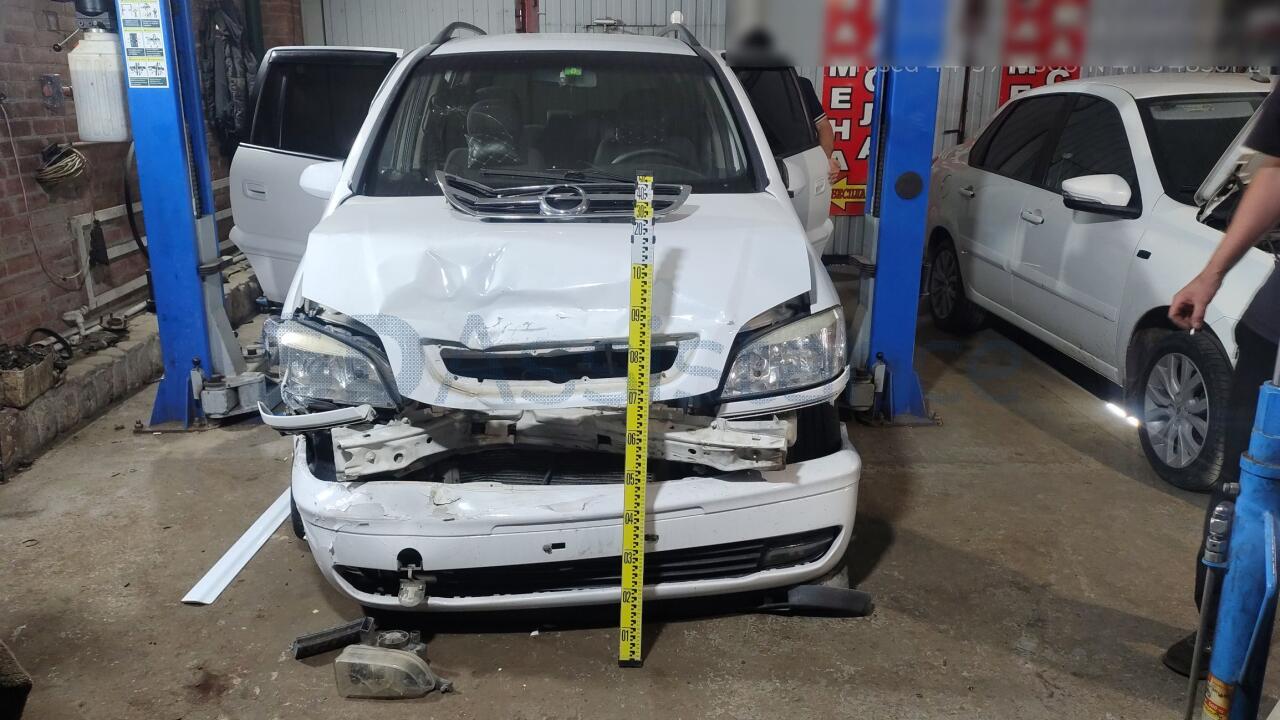 Opel Zafira 2005 г
